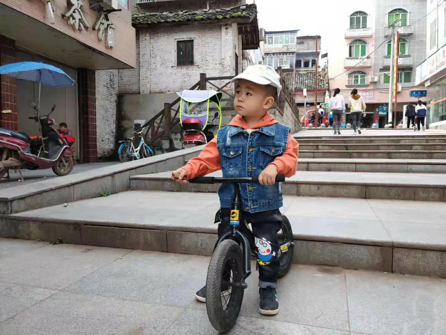 爸爸妈妈的成长日记,我的爸爸是什么的作文