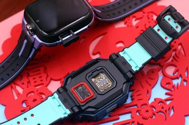 小天才儿童手表和小寻y2s对比 (小寻儿童手表y2和z7哪个好)