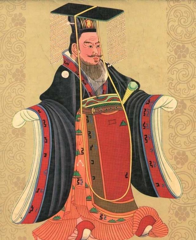 历代龙袍的款式变迁，秦始皇曾经走的黑色极简风