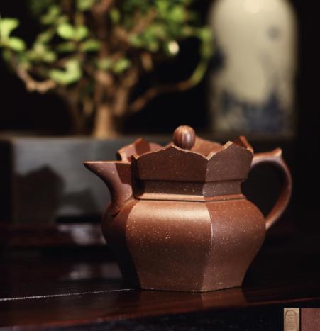 为什么紫砂壶这么贵,鲁新大紫砂壶贵吗