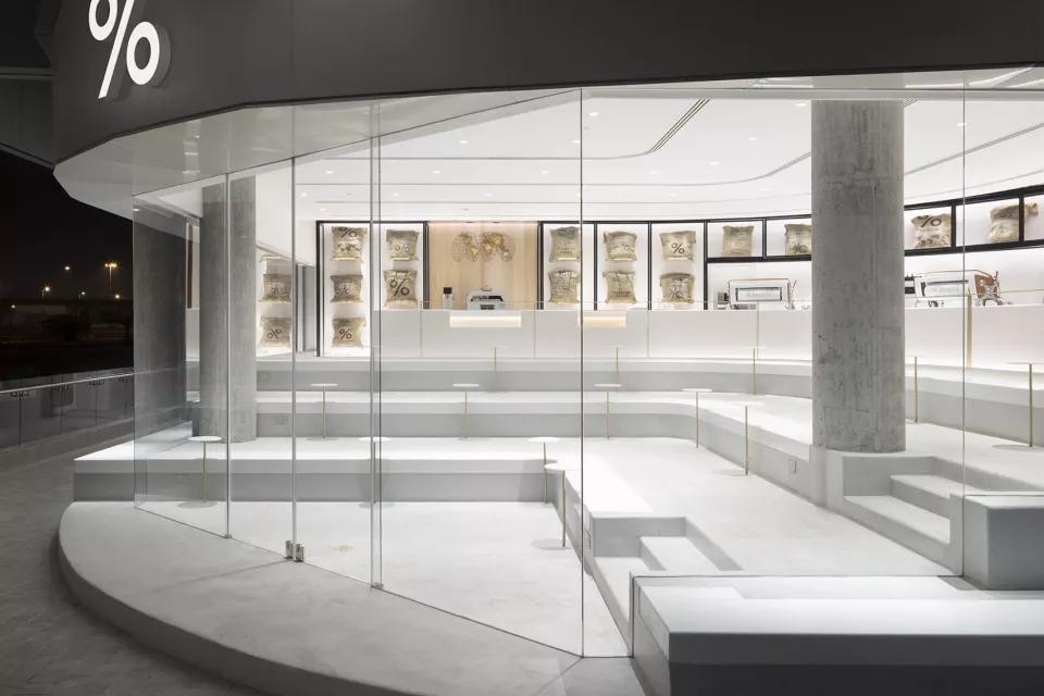 上海神秘咖啡品牌%Arabica，日本设计师青山周平、佐藤大亲自操刀