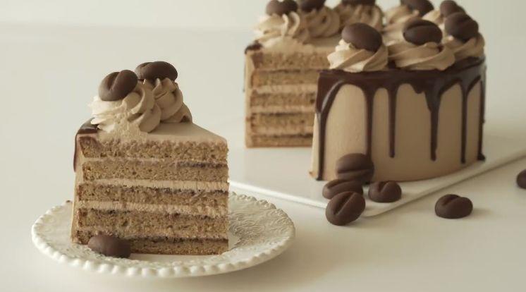 好吃的只有奶油的爆浆蛋糕,罗森摩卡芋泥味奶油蛋糕