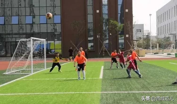 中国足球,足球武僧佩佩