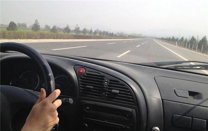 科三直线行驶考试技巧详解,如何快速掌握科三直线行驶