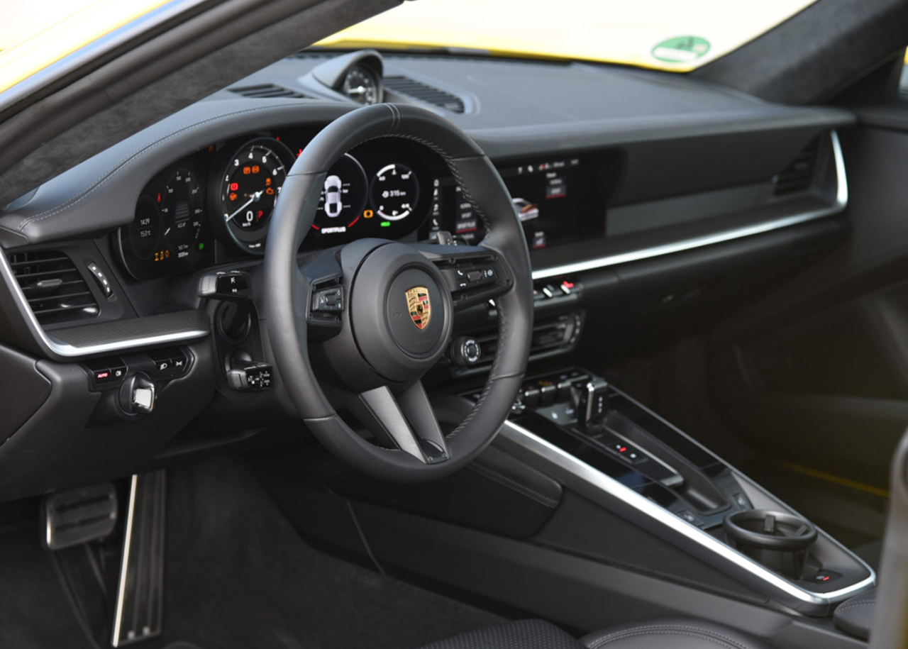 保时捷911carreracabriolet,2021款保时捷911carrera4s