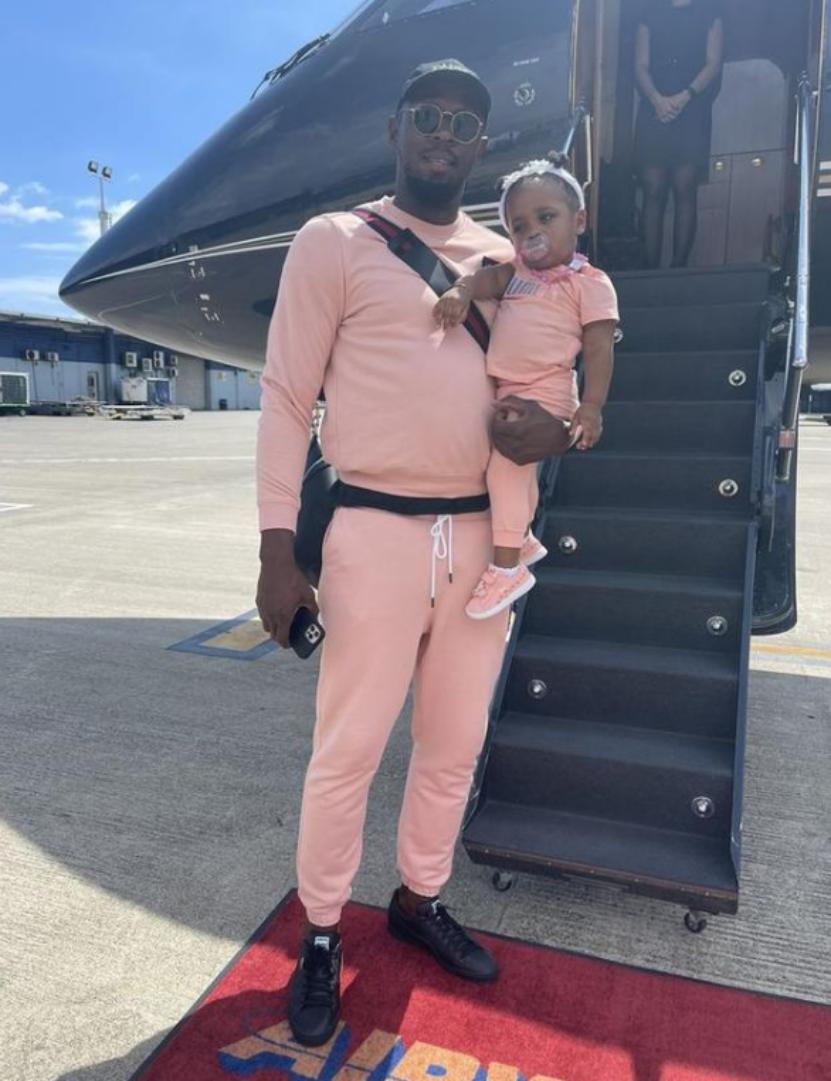 现在的博尔特大肚腩,博尔特是怎么练出腹肌的