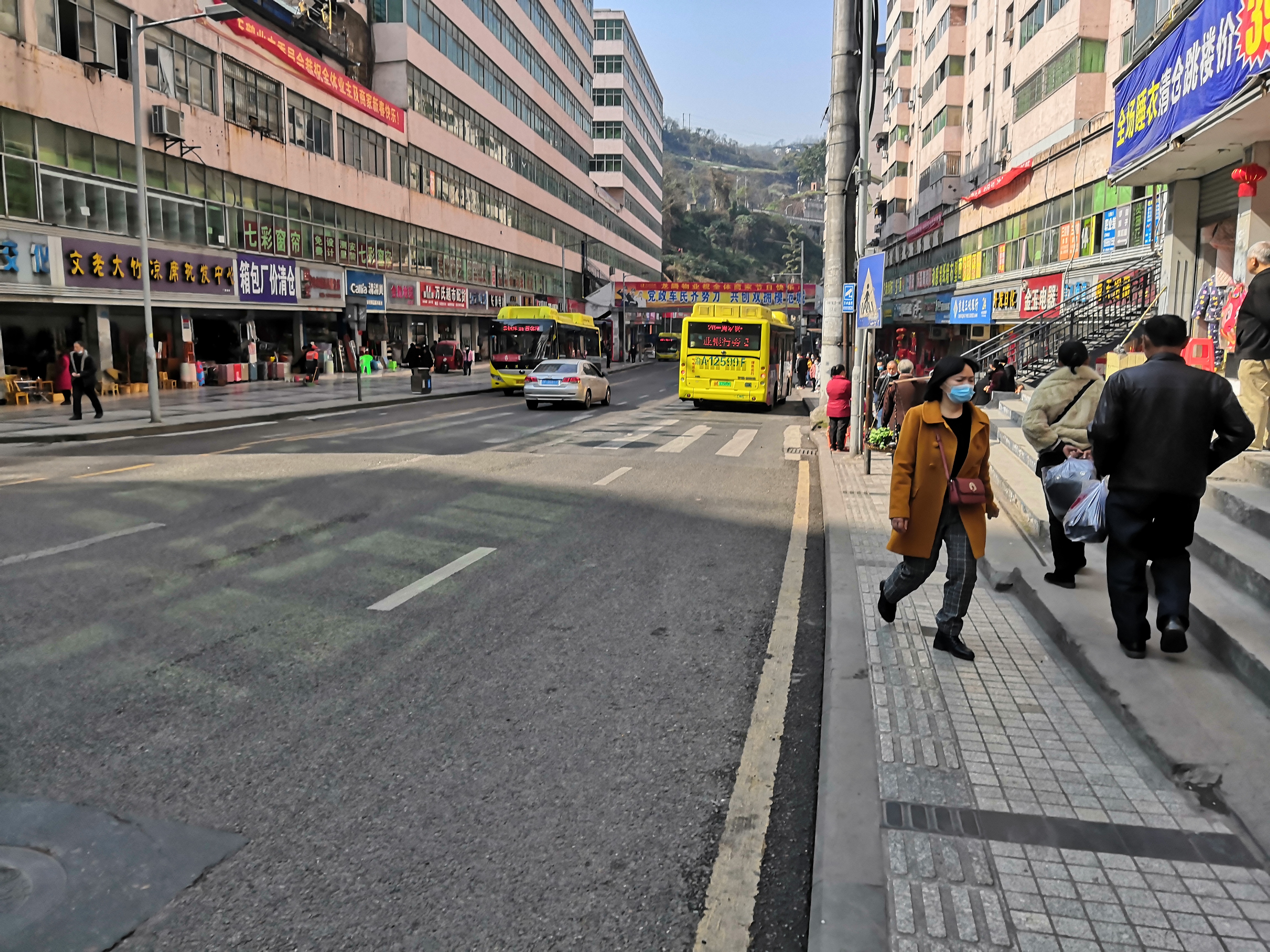 万州小天鹅市场a座三楼,重庆市万州区小天鹅服装市场