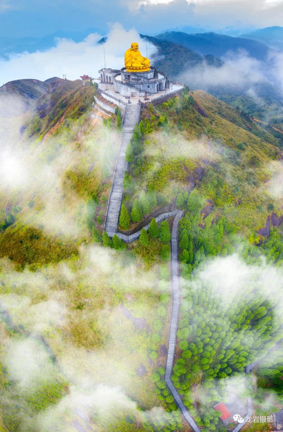 @龙岩人，让我们跟随无人机，一起飞跃闽西