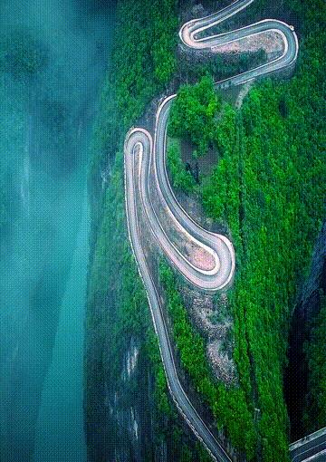 12条最美自驾线路,最美7条自驾游公路线路