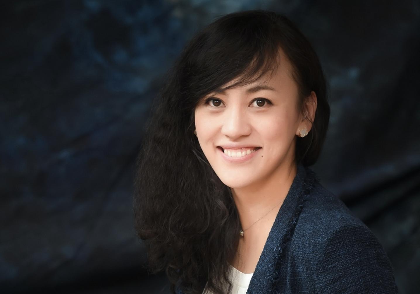 18岁考入北大，34岁时执掌亚太高盛，现在她做了滴滴的总裁