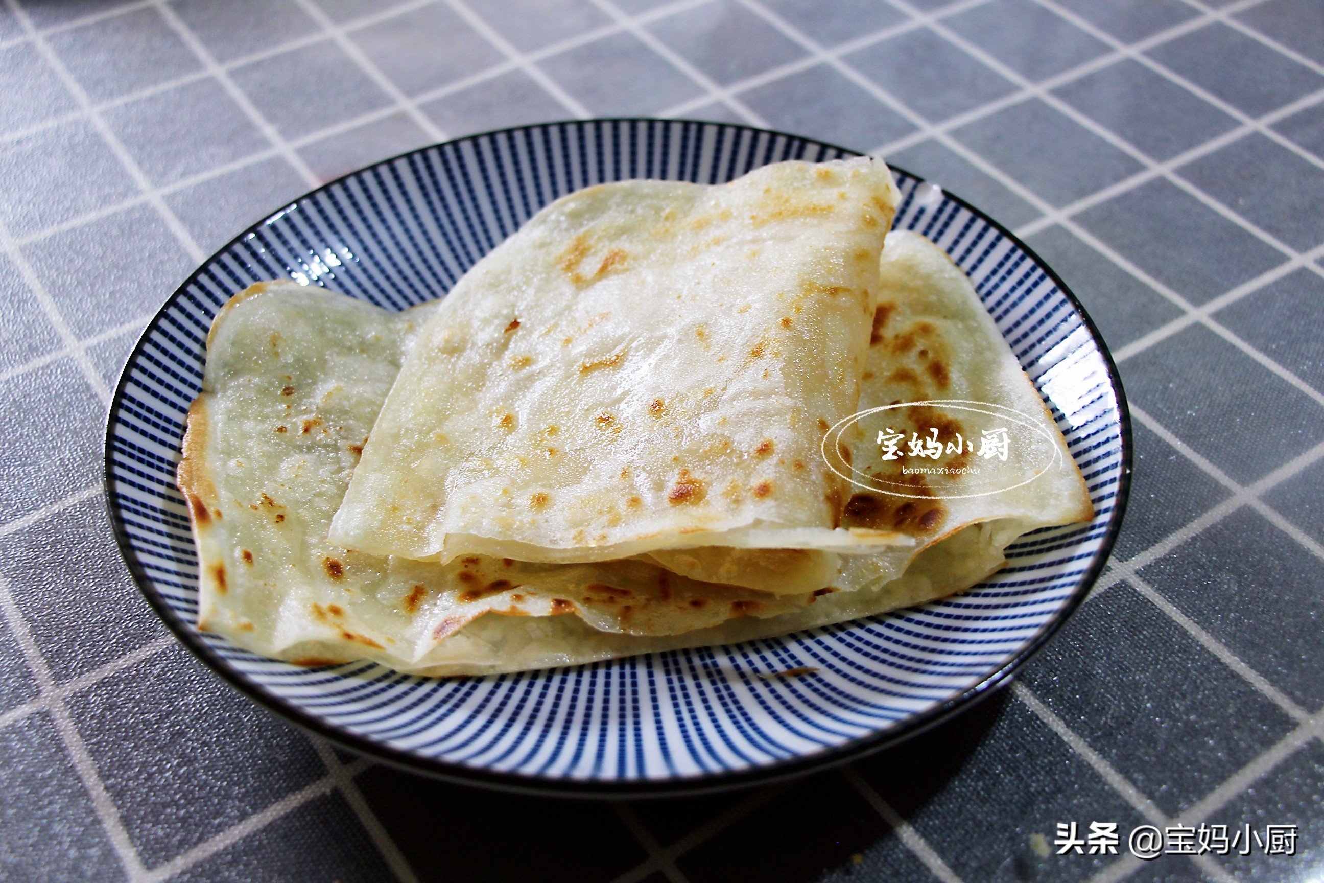 三口人中西混搭早餐，营养多吃着舒服，20分钟搞定，家人喜欢