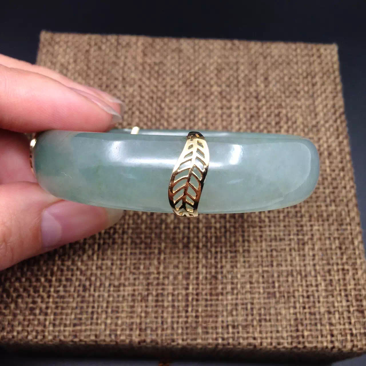 玉石手镯断裂修补,玉石手镯断裂怎样处理