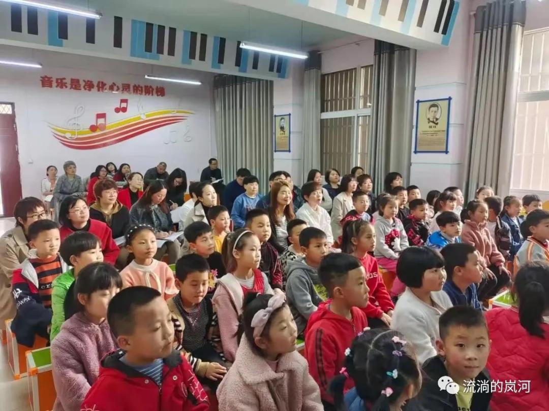 千里支教完整版,一首歌关于一个支教老师