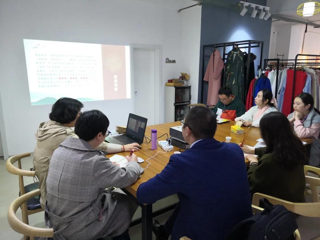 绱犳ⅵ褰掍簯浜插瓙姹夋湇,鎴愰兘绱犳ⅵ褰掍簯鍎跨姹夋湇