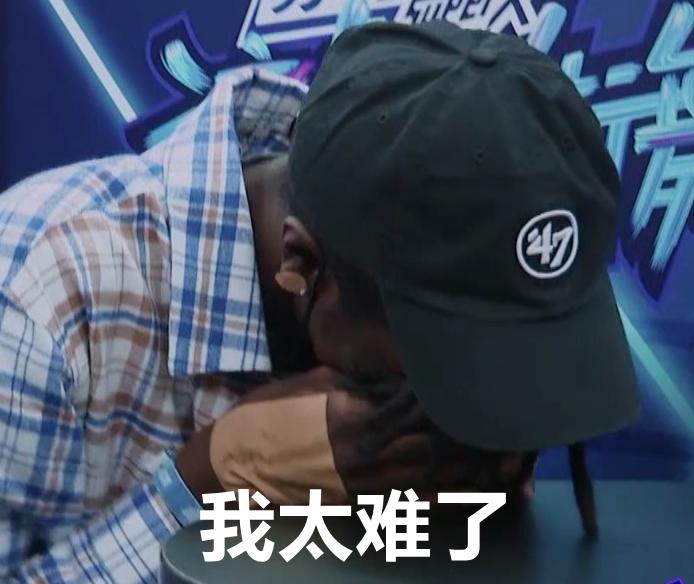 跟王一博一起采访,和王一博聊什么