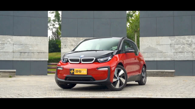 宝马i3纯电动车到底值不值得买,宝马i3是不是纯电动