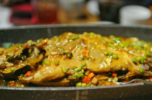 它被称作“鱼中上品”，国人却要“放臭了”才吃，老外：不能理解