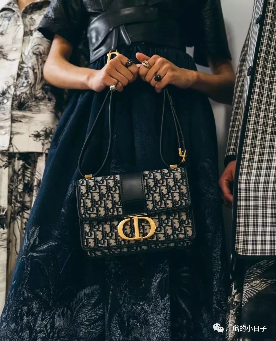 2019女士必入手包包排行,中年女性包包冬季新款