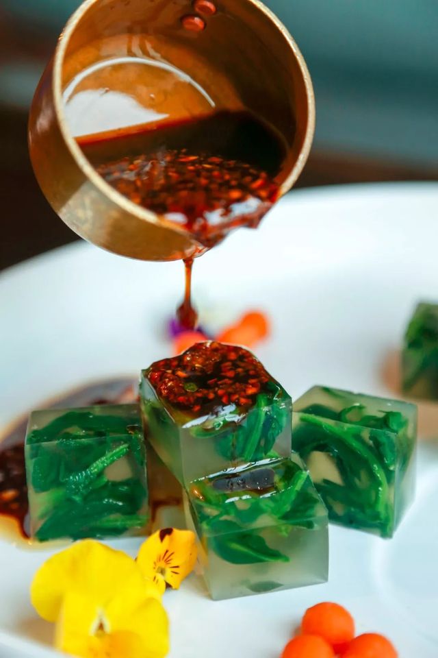 王思聪在杭州打卡的日料店,王思聪总是打卡的烤串店