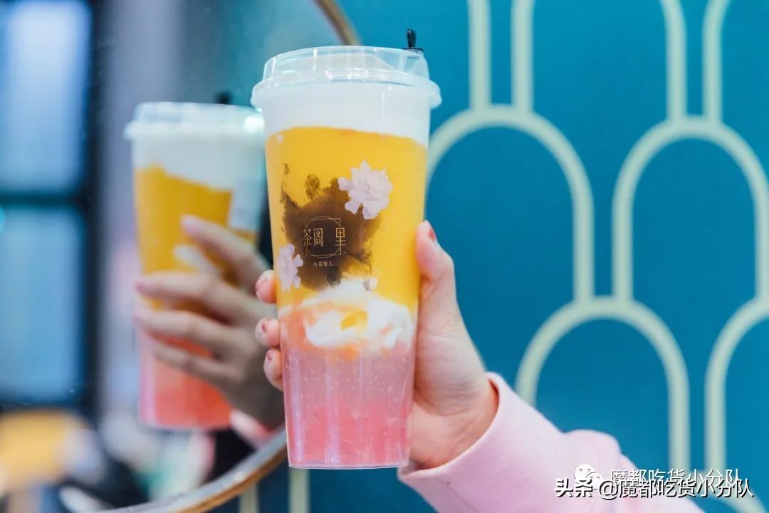 星巴克秋天的第一杯奶茶推荐,星巴克樱花季新品奶茶