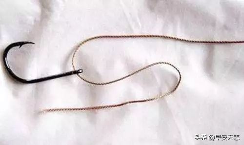 绑鱼钩子线怎么绑才不容易切线,绑鱼钩的方法钩怎么绑在主线上