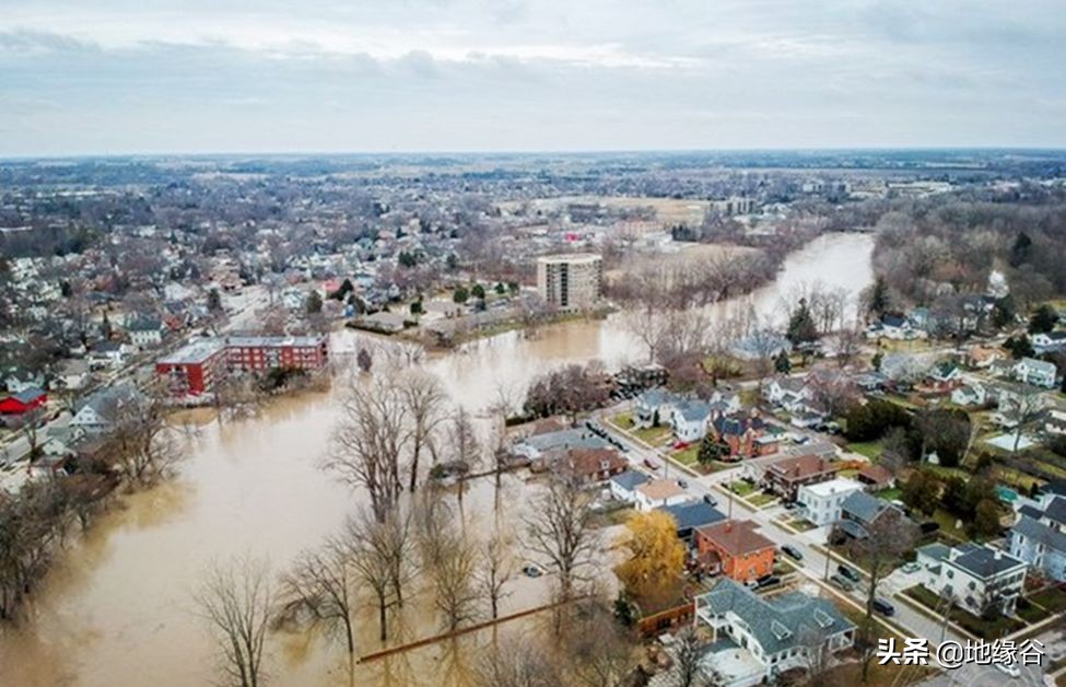 五大湖是怎样从墨西哥湾出海的？