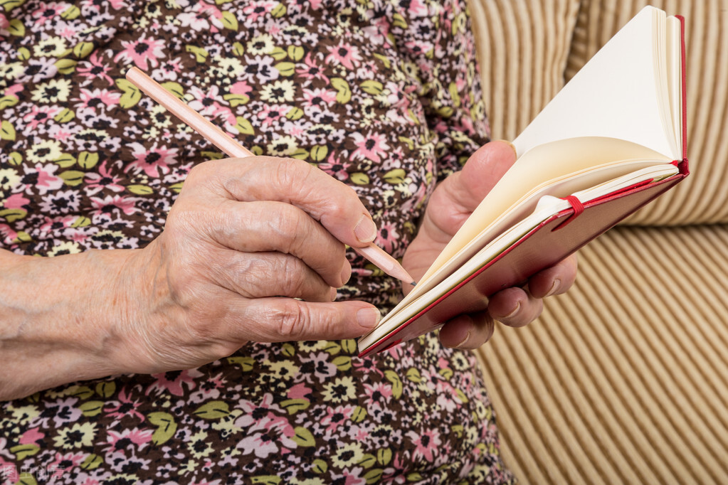 自考成功还能参加统招专升本吗,自考专升本和统招专升本同时进行