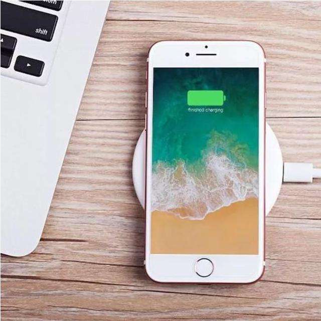 为什么电动车充电器不转绿灯呢,电动车充电器充3秒就停了咋维修