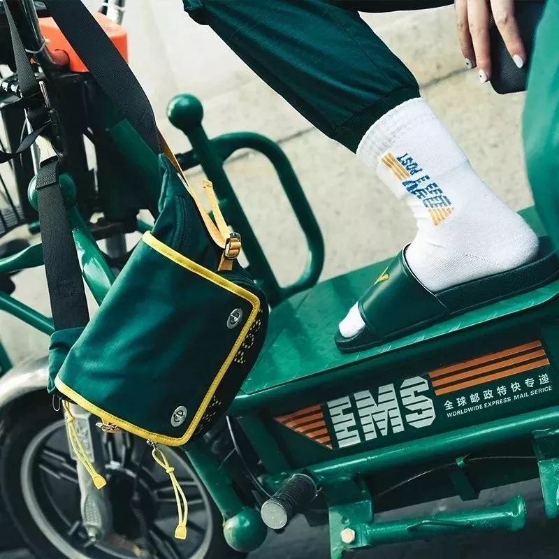 易烊千玺同款小众好物,易烊千玺蔡徐坤同款国潮鞋