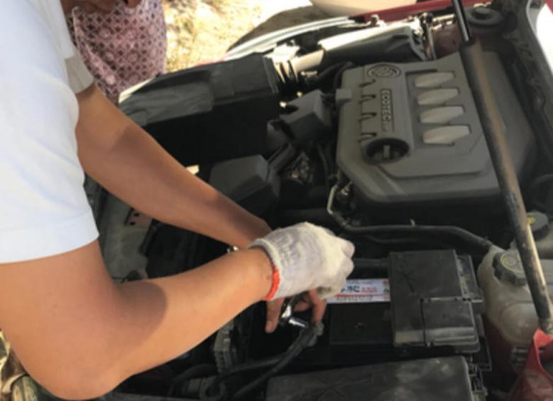 汽车蓄电池使用小妙招,汽车蓄电池更换避坑