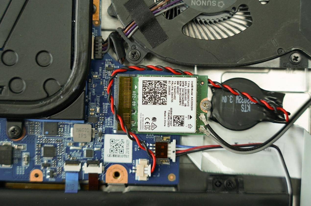 高色域144Hz电竞屏机械革命蛟龙P760AMD游戏本测试