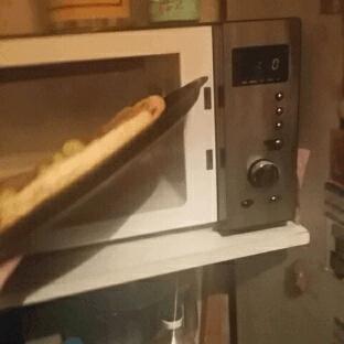 微波炉背面辐射大还是侧面辐射大,微波炉的辐射会对人体导致伤害吗