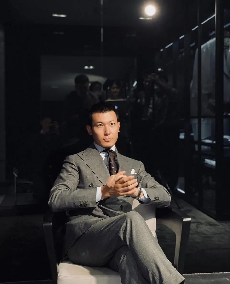 朱珠穿婚纱美出新高,朱珠年轻时样子