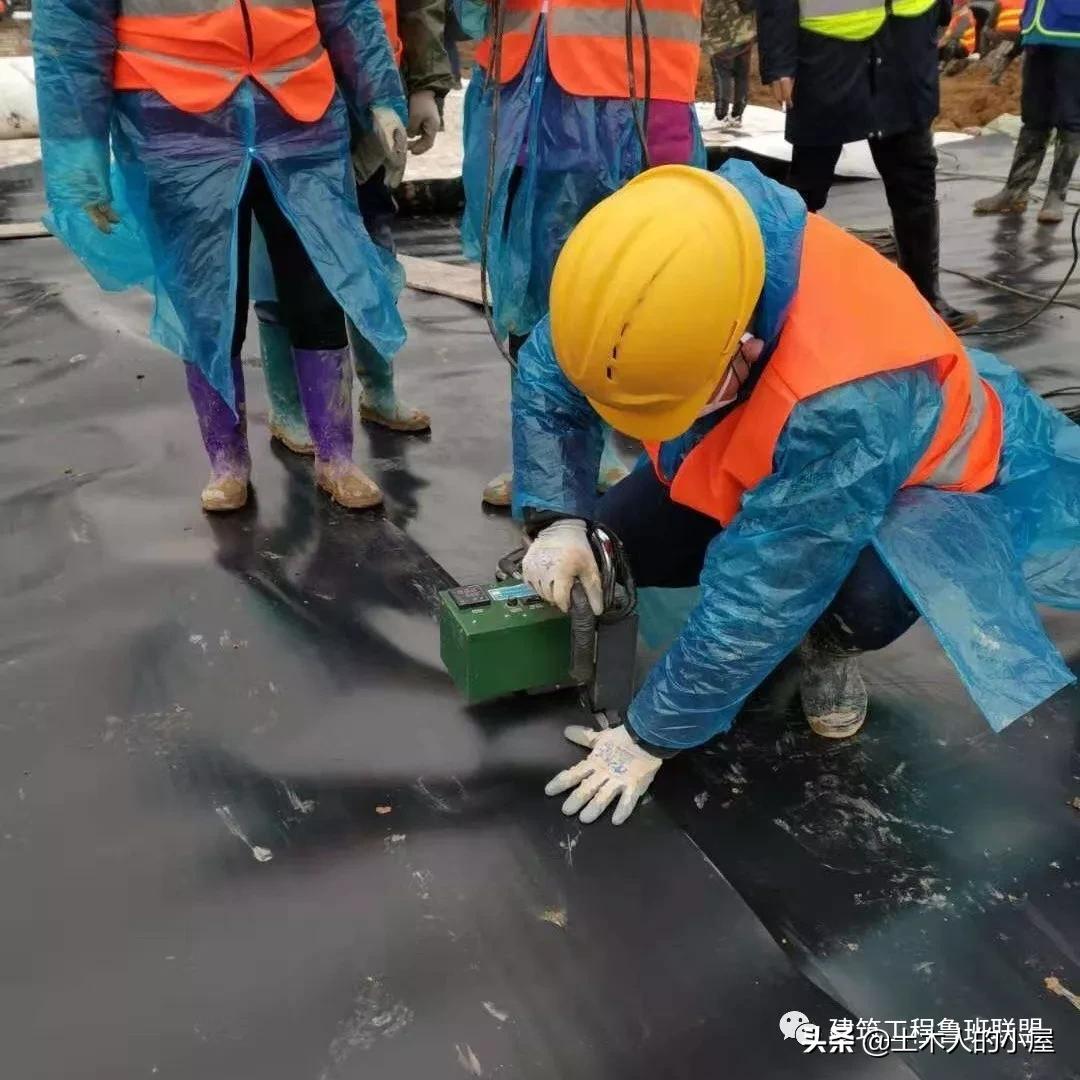 揭开火神山雷神山医院防渗秘密：“两布一膜”施工工艺，了解一下