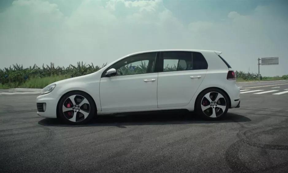 如果你内心还有点躁动拿着十万可以看看这些车