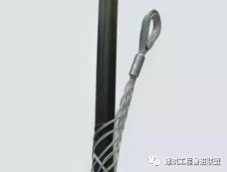 高层电气竖井电缆敷设方法动画,超高层竖井电缆敷设方案