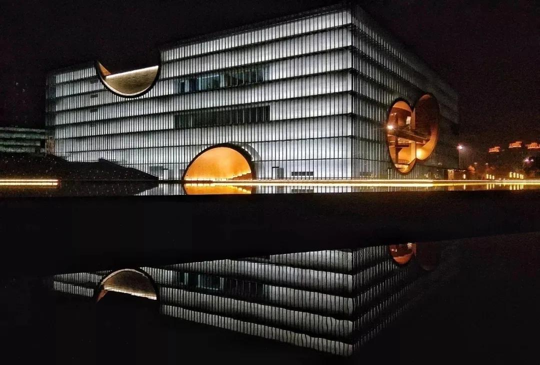 上海免费的旅游攻略,上海最实惠的免费旅游攻略