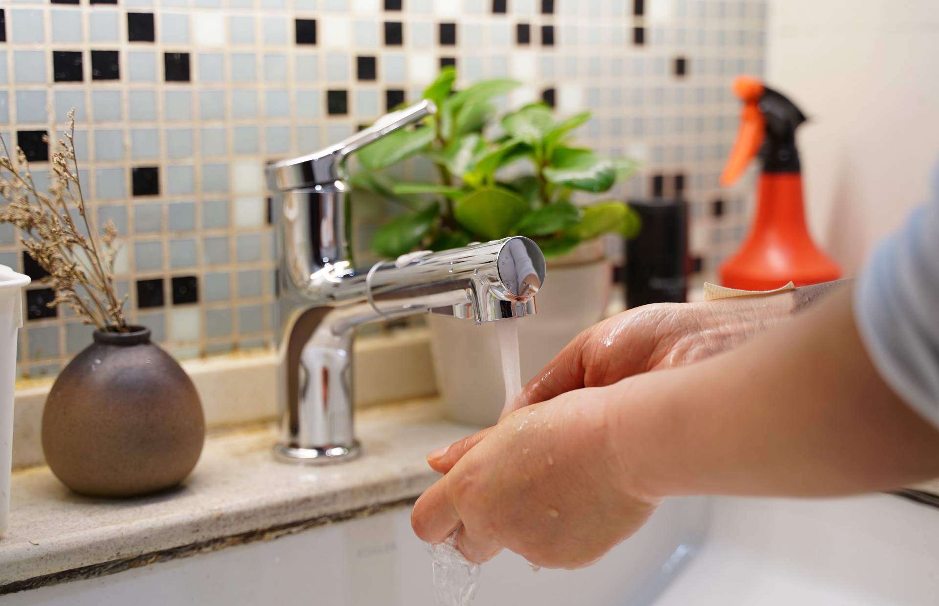 能率热水器如何改零冷水,老式能率热水器维修