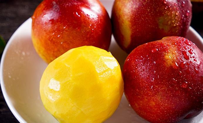 哪个季节的油桃最好吃最甜,油桃新鲜应季水果