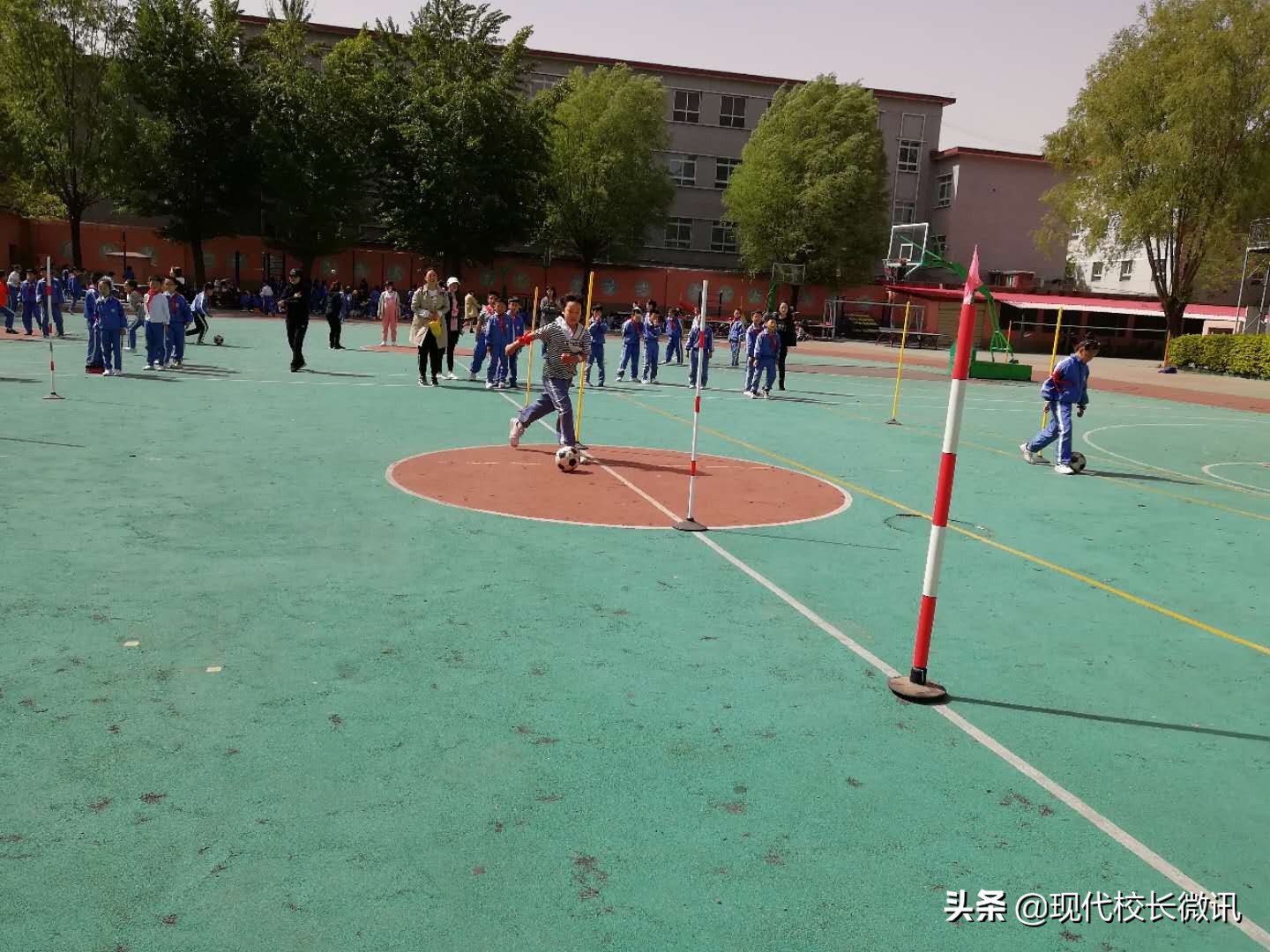 足球趣味运动会比赛项目,校园趣味足球活动