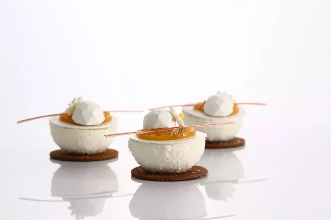 如何开一家港式甜品店赚钱快点呢,2019年开甜品店怎么样