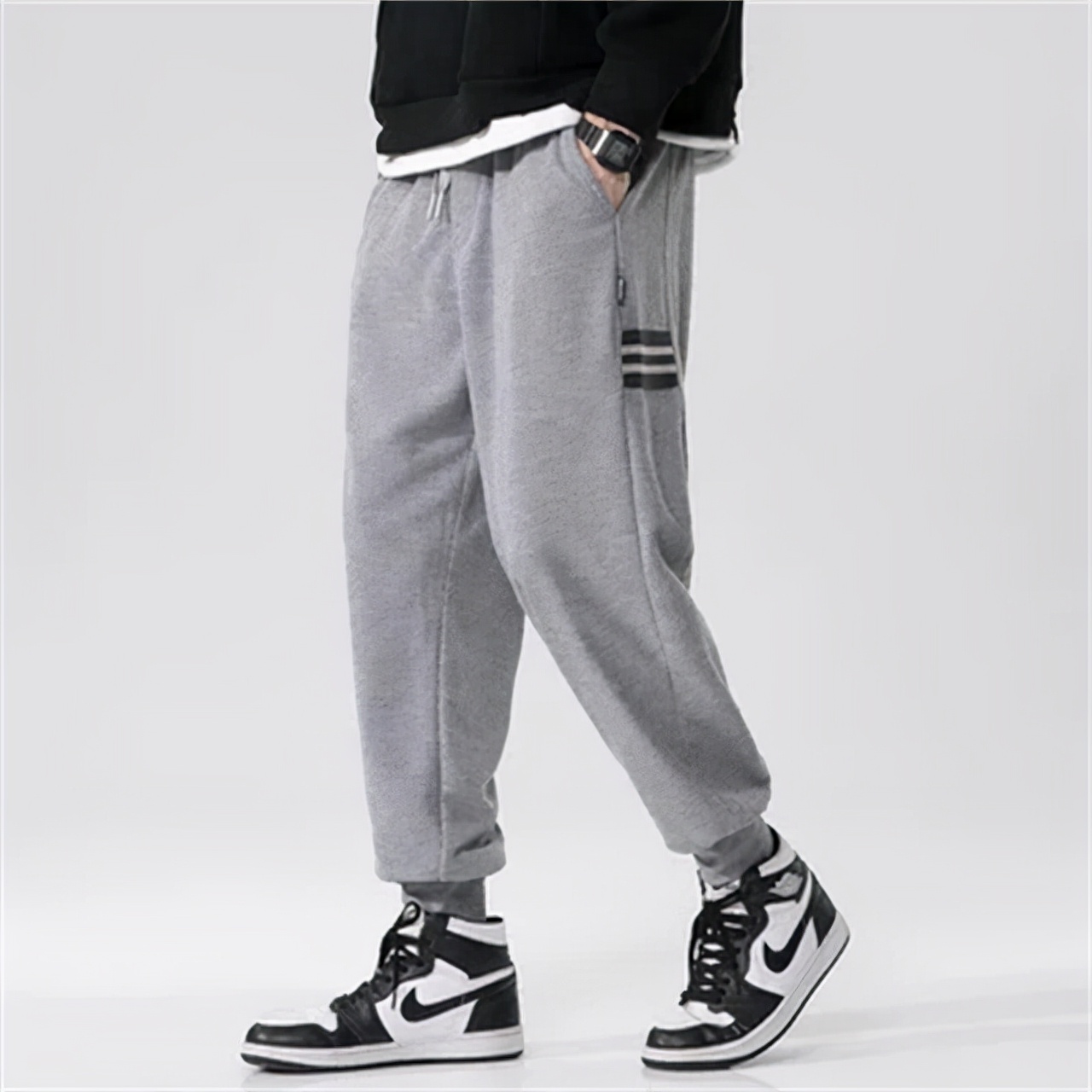 腿粗的男生穿什么裤子秋冬,男生腿粗短穿什么裤子