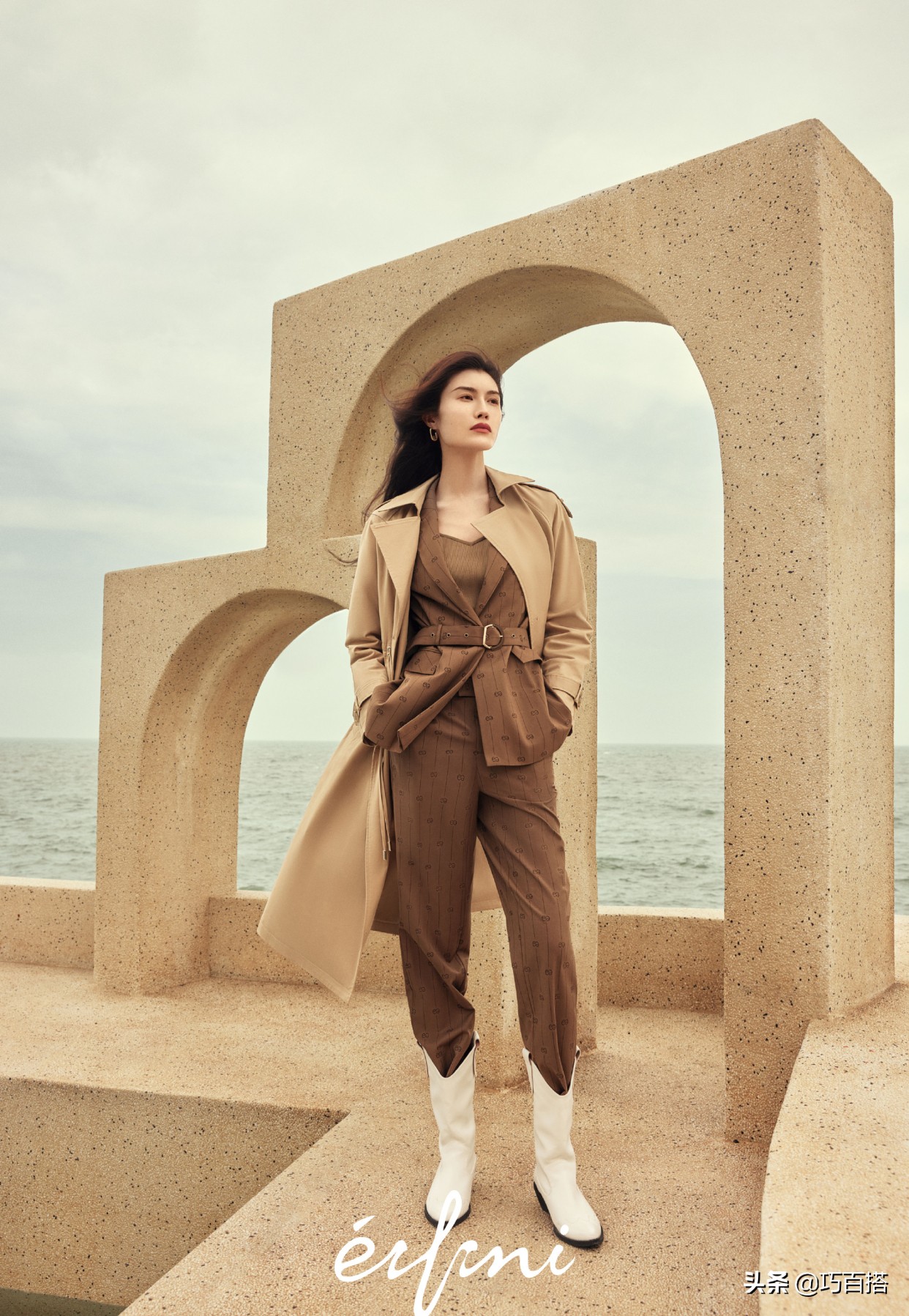 风衣时尚圈里永不褪色的经典,风衣是永不过时的时尚