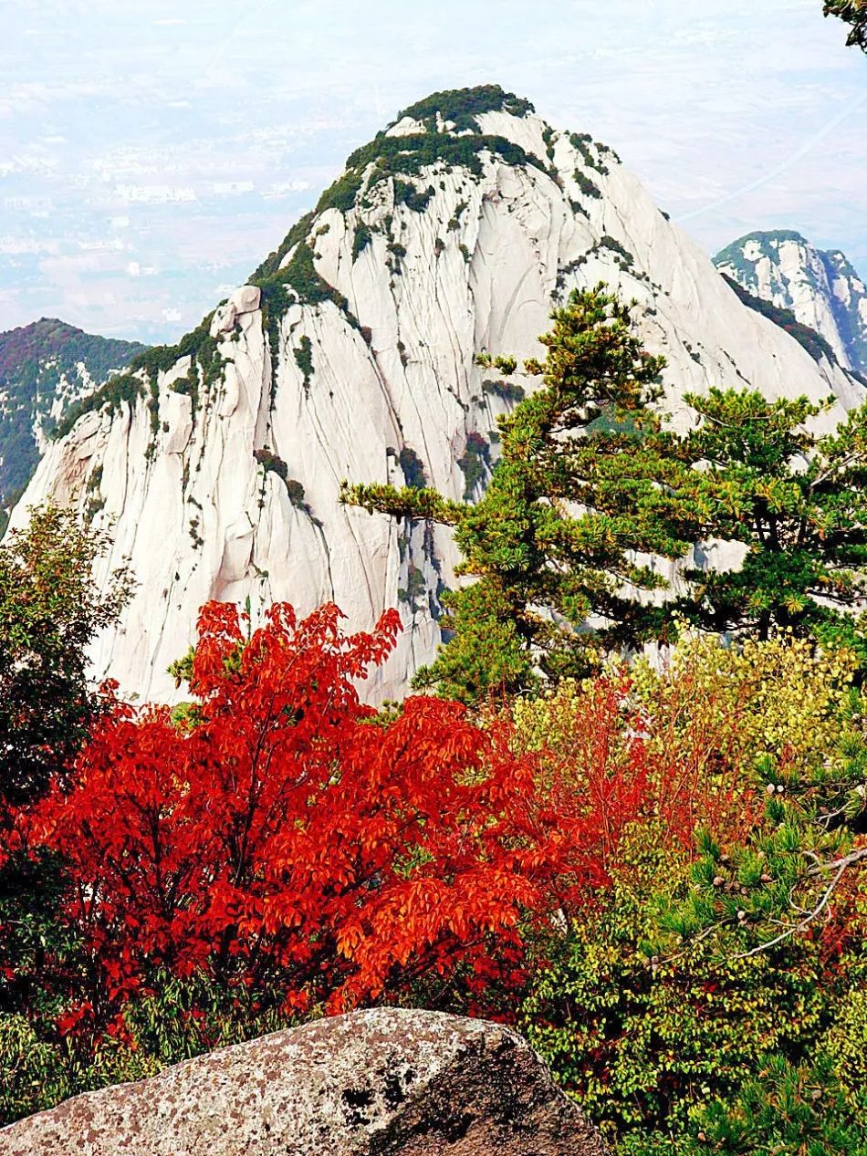 华山北峰到中峰都是险道吗,华山旅游必须走险道和栈道吗