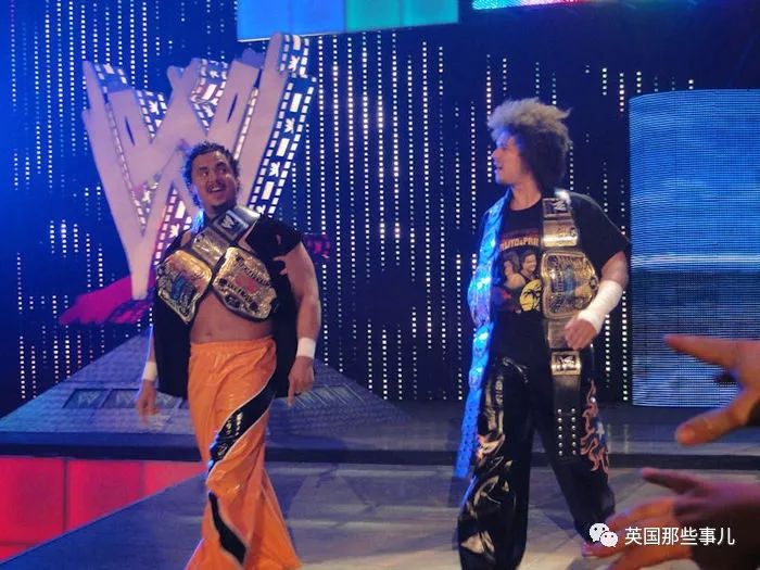 超能双胞胎姐妹,双胞胎姐妹花