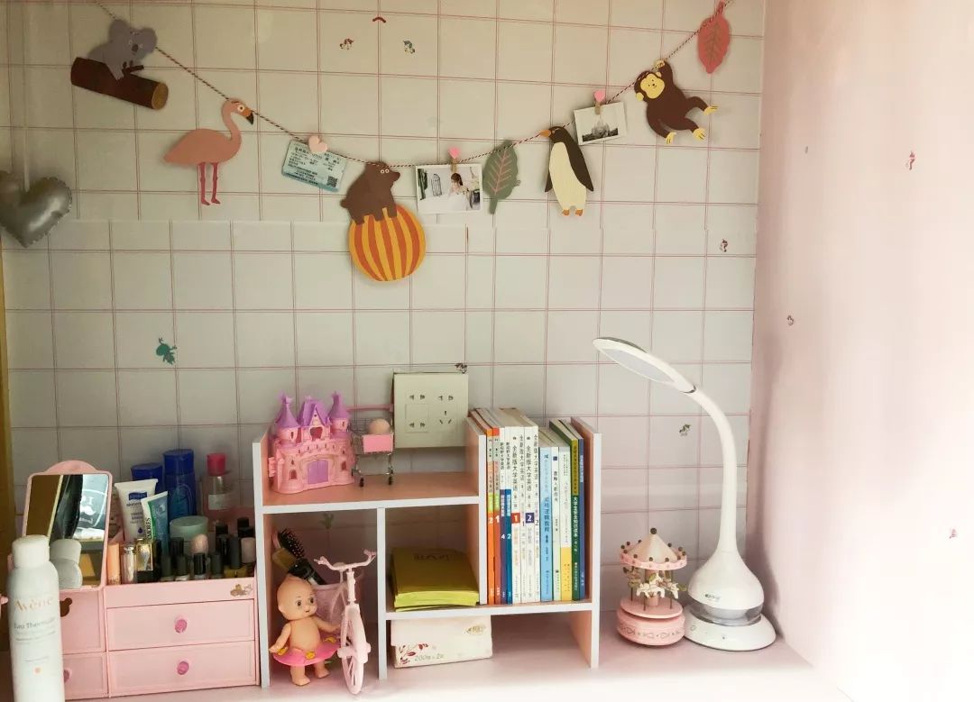 榛戠殑绾㈢殑缁跨殑鍚勭鑺辫壊浠讳綘閫夋嫨,榛戠殑绾㈢殑鐧界殑钃濈殑缁跨殑瀹胯垗