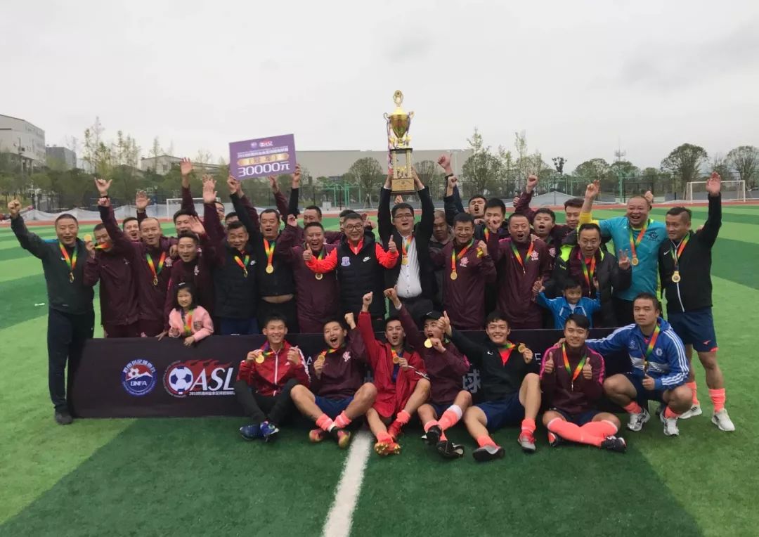 当警察遇上运动员,当警察遇到篮球