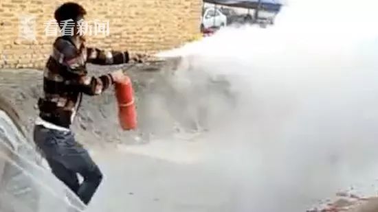 灭火器闹婚喷新娘事件后续报警,闹婚喷灭火器事件