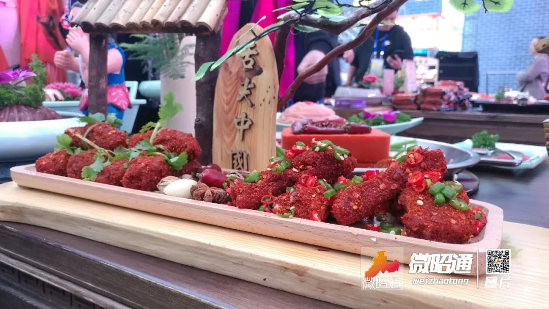 云南彝良苗族相亲,云南昭通彝良00后女孩相亲