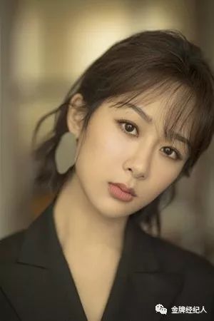 吴京躲避子弹,吴京攀登者无替身